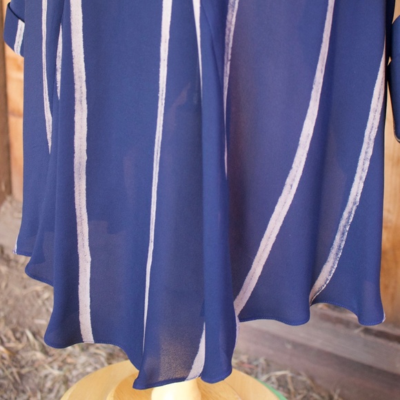 Catherine Bacon 100% Silk Blue & White Stripe Double Collar High Low Blouse XS - Picture 15 of 17